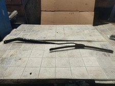 HYUNDAI SANTA FÉ I SM Scheibenwischer vorne D226ZEJ 2.00 Diesel 83kw 18243548