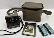 Vintage Polaroid SX-70 Super Clincher Instant Film Land Camera Case UNTESTED