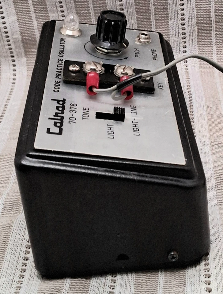 Vintage Calrad 70-376 Morse Code Practice Oscillator, Tested w/ Light & Pitch - Image 2 of 4