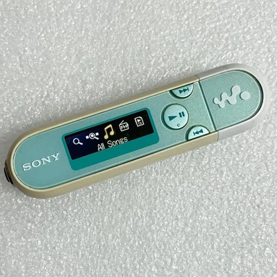 [Rare Item-Tested] Sony NW-E044 Walkman 8GB light blue Japan portable audio - Image 1 of 4