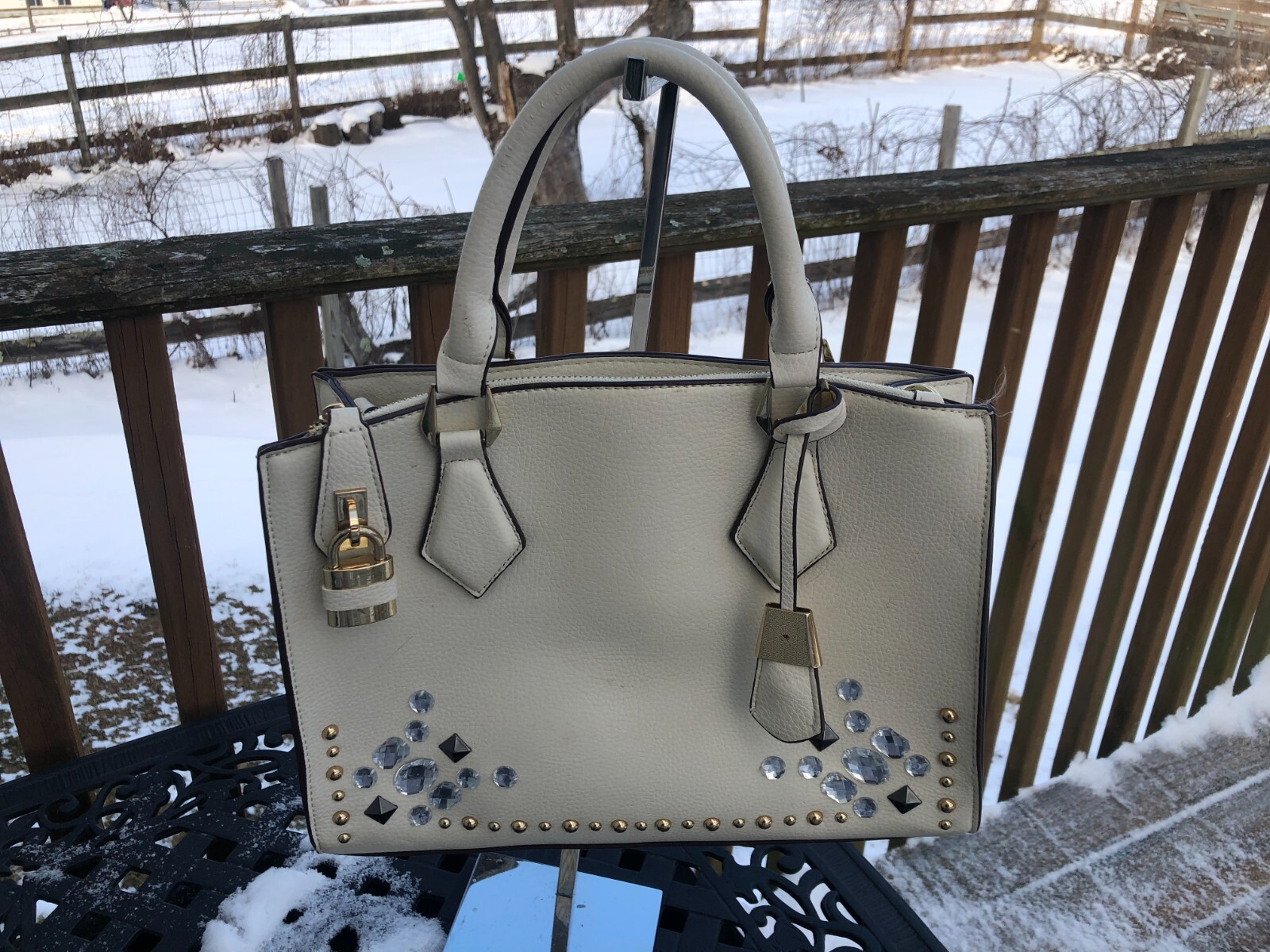 Vintage Eggnog Satchel Pocketbook with Shoulder Strap in Excellent Condition