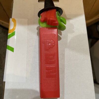 Vintage WITCH Pez Dispenser No Feet Austria Green Face Red Hair