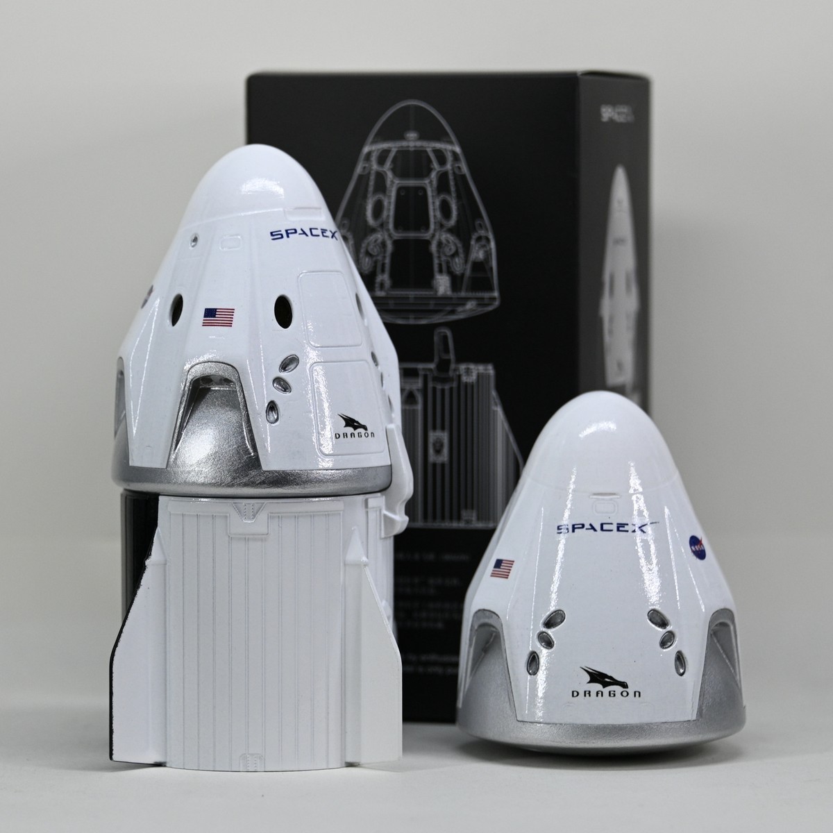 SF・ファンタジー・ホラー SpaceX Dragon Scale Model SPACEX DRAGON SCALE MODEL – SpaceX Store