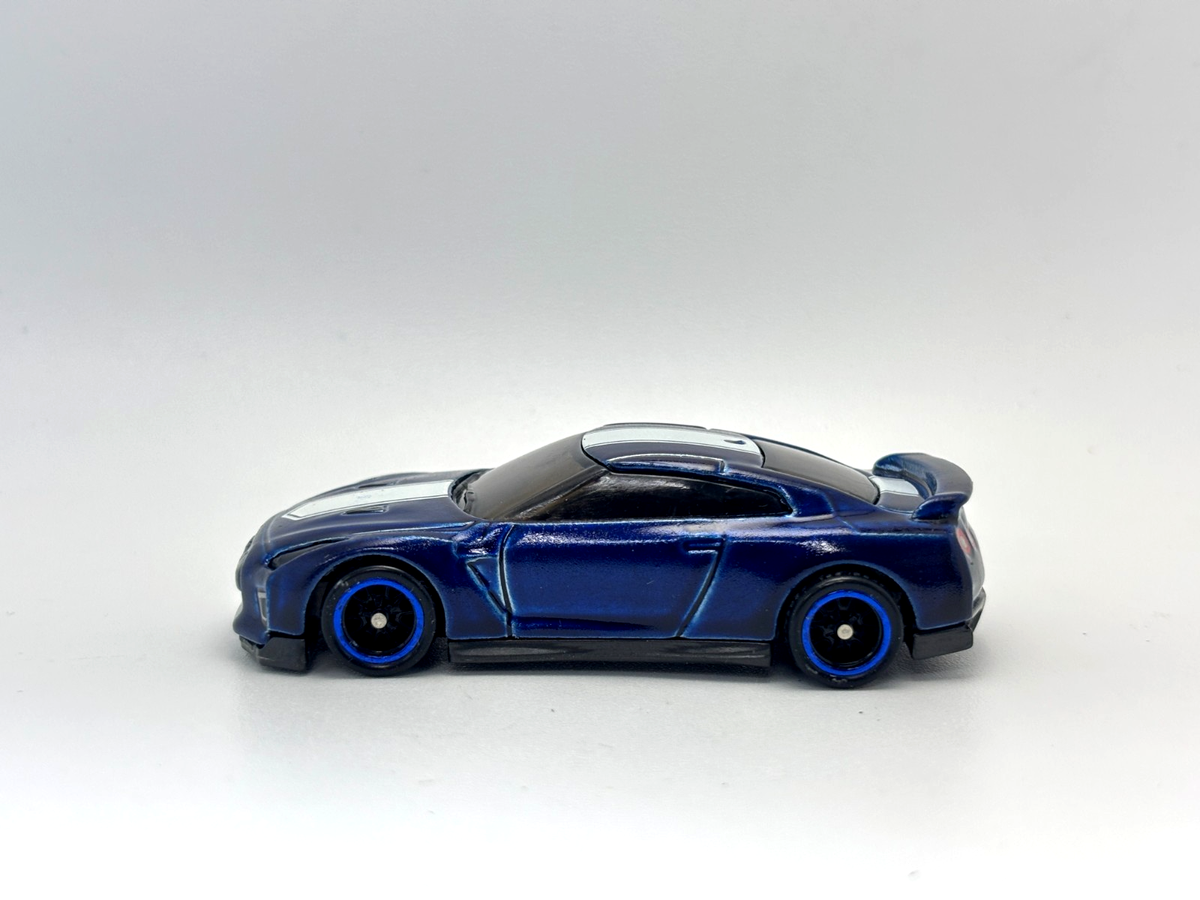 2020 Hot Wheels Super Treasure Hunt STH # '17 Nissan Skyline GTR