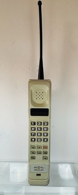 MOTOROLA BRICK/DYNATAC 8000M/ 1993/CALIF/ TWO TONE KEYS/RARE/PAC TEL/TESTED/EUC