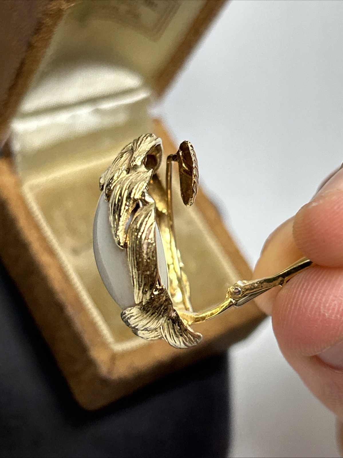 Authentic David Webb 18k Solid Yellow Gold White … - image 10