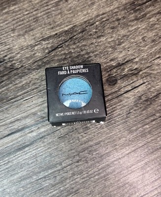 Limited Edition MAC EyeShadow Strike Apose A5- 2009 Starflash collection HTF
