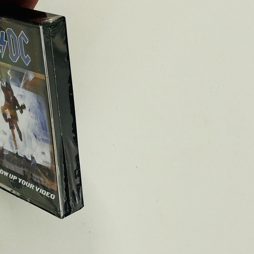 AC/DC Blow Up Your Video SEALED ACDC Hard Rock Cassette Tape ’88 NEW - Picture 10 of 24