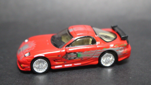 Racing Champions Fast and Furious Dom Toretto 1993 Mazda RX-7 rouge 1:64 - Photo 1 sur 10