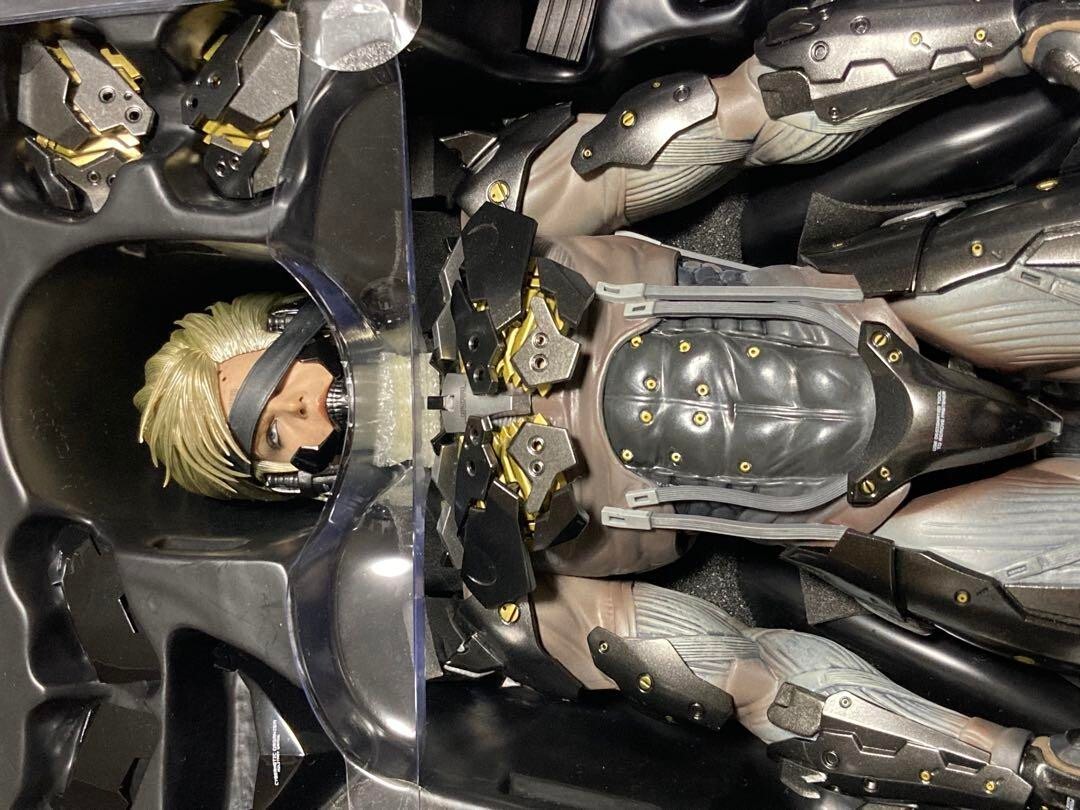 Video Game Masterpiece 1/6 Scale Metal Gear Rising Revengeance