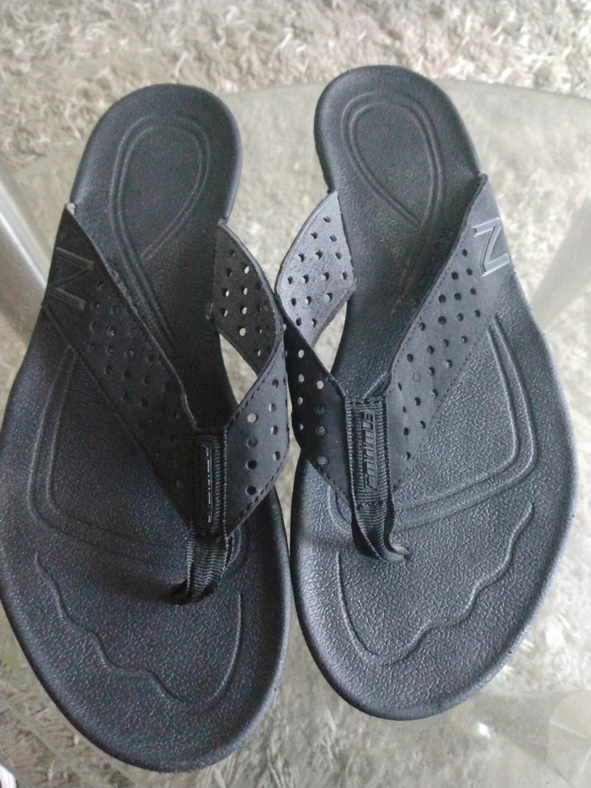 new balance vibram sandals women's 10 