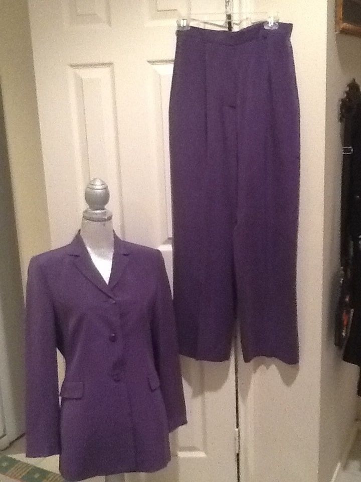 Women's Josephine Chaus PURPLE SILK Jacket Pant Suit Size 6 MINT image 3