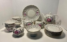 USSR Lomonosov 22kt Gold Trim Porcelain Tea Set Rare Floral Pattern 22 pieces