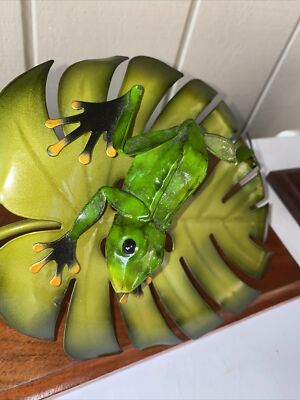 METAL MONSTERA LEAF & FROG ON HAWAIIAN KOA WOOD BASE HAWAII BIG ISLAND  ACACIA | eBay