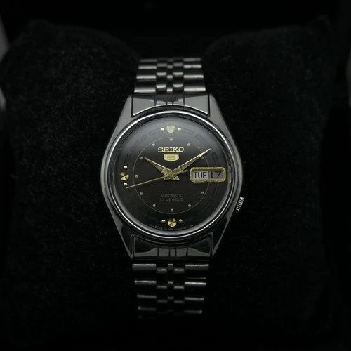 Vintage Seiko 1986 Automatic 7009-3001 Day Date Stainless Steel Japan