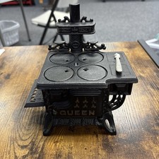 Vintage Queen Miniature Cast Iron Stove