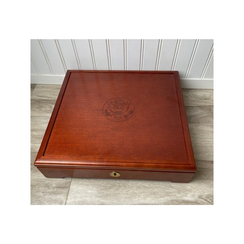 US Mint Olympic Wood Coin Display Box Great Seal Eagle 2-Tray Mahogany VTG Case