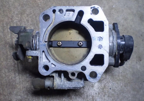 90-93 Honda Accord Manual Transmission Throttle Body - Picture 2 of 2