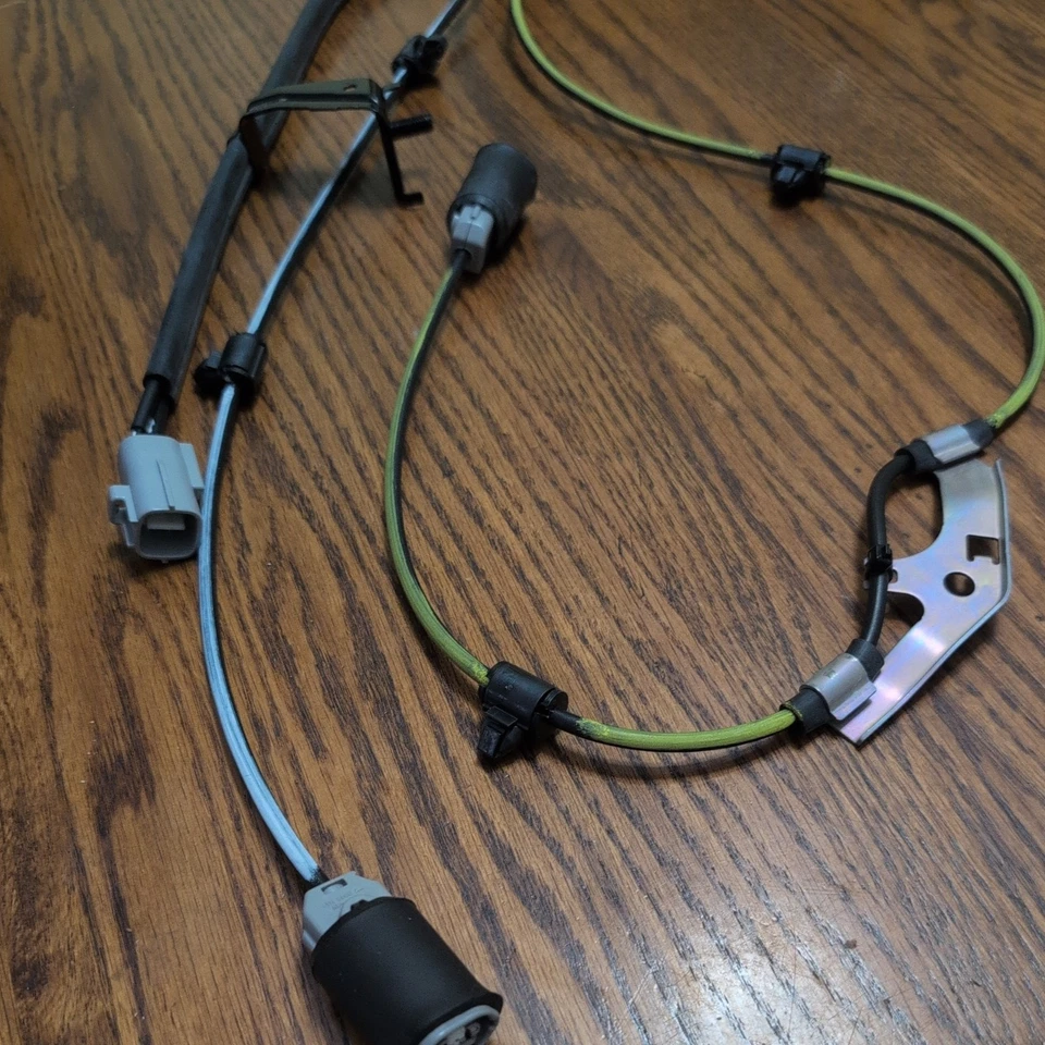 Cable de control de deslizamiento sensor ABS trasero Toyota Tacoma 03-04 genuino OEM Foto 2 de 4