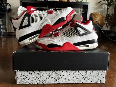 Size 11 Nike Air  Jordan 4 Retro OG Mid Fire Red