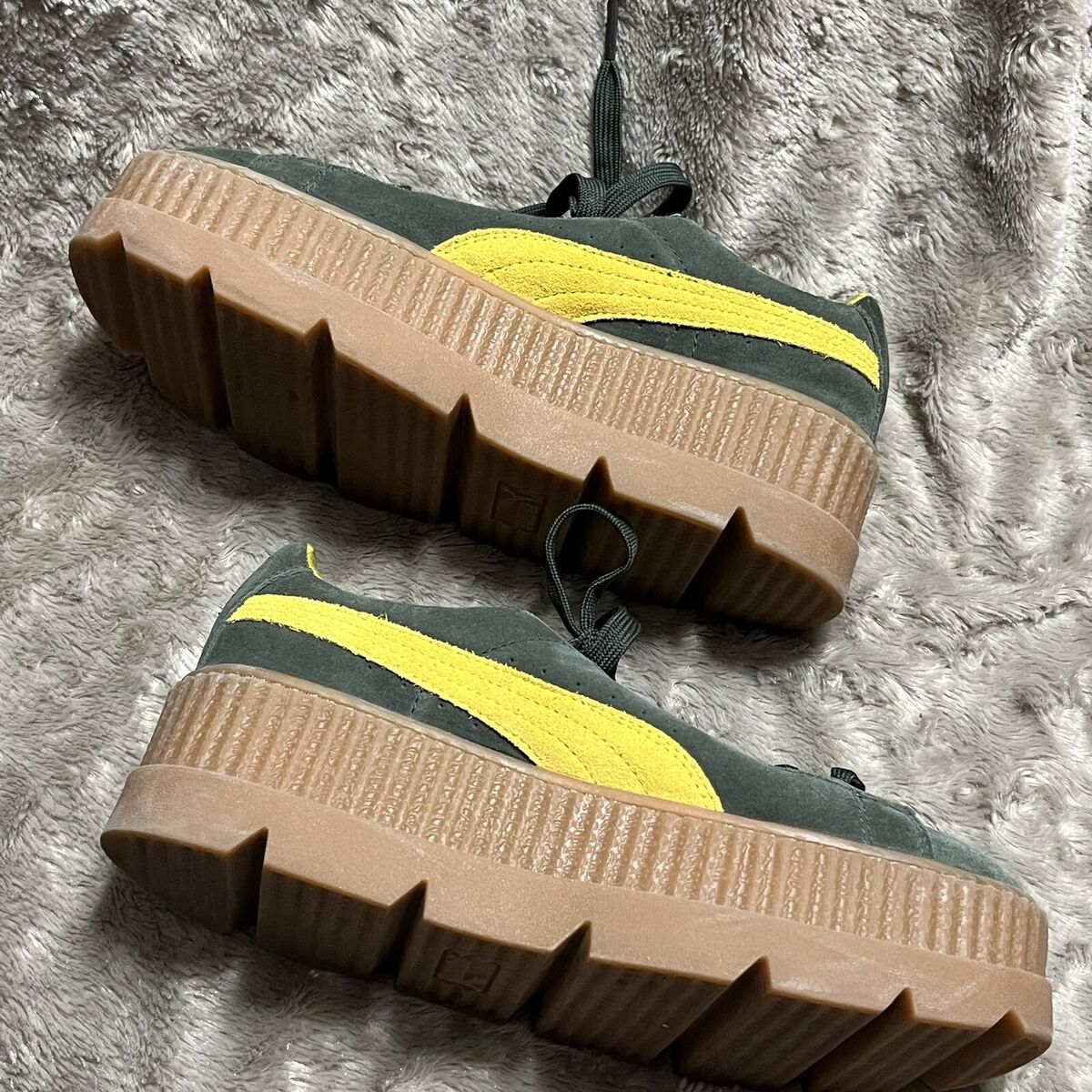 Puma x Rihanna Fenty Cleated Creeper Lace-Up Green Suede Puma x Rihanna Fenty Cleated Creeper Lace-Up Green Suede