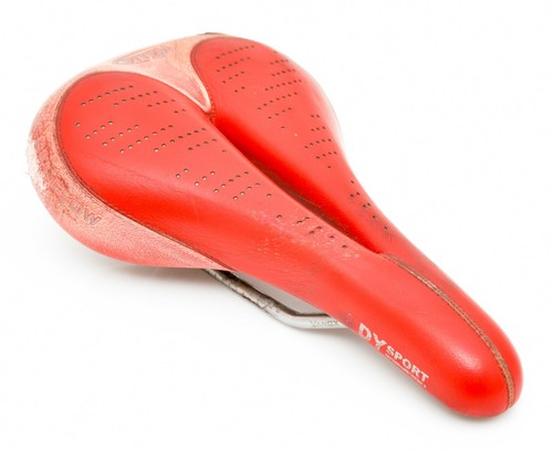 Selle Italia Ldy Sport Gel Flow Bike Saddle 155mm 7 x 7mm Vanox Red Road  Vintage | eBay