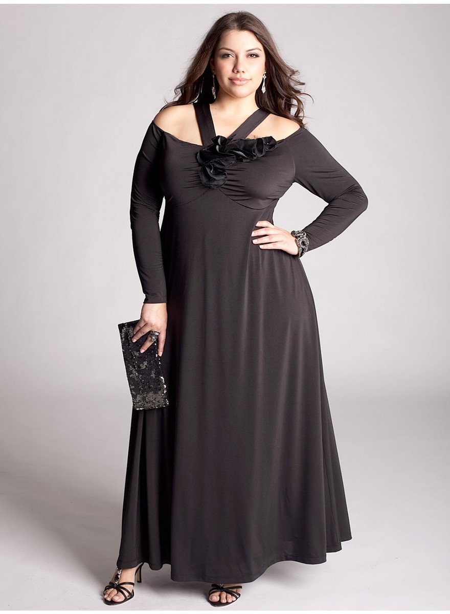 igigi plus size evening dress Roxelana Plus Size Evening Gown In Black