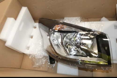 Hella Renault Traffic 2014 onwards, Fiat Talento Nissan NV300 2016 onwards right