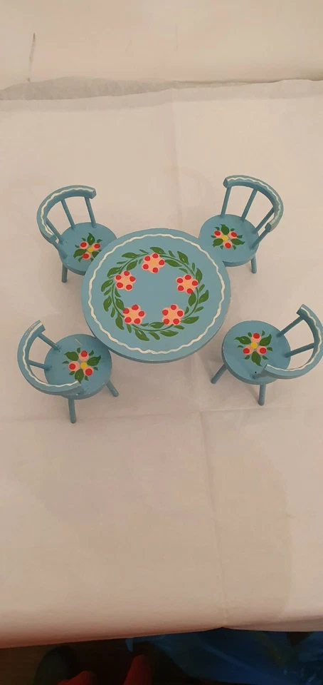 Bambola mobili in miniatura per casa di bambola vintage  - Immagine 2 di 4