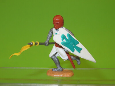 Timpo Toys   Ritter  Topfhelmritter mit Schild und Waffe