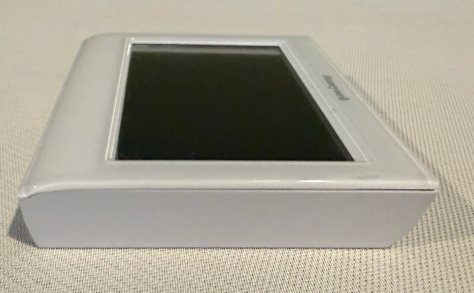 Honeywell TH9320WF5003 Wi-Fi 9000 3H/2C Thermostat 903D - Image 4 of 4