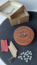 "MAKE YOUR OWN GIFT BOWS". PAT.PENDING. ROUND WOOD PEGBOARD/PEGS. VINTAGE