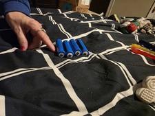 Lot of4 3000MAH 4 Rechargeable Batteries  3.7V BUTTON TOP GENERIC