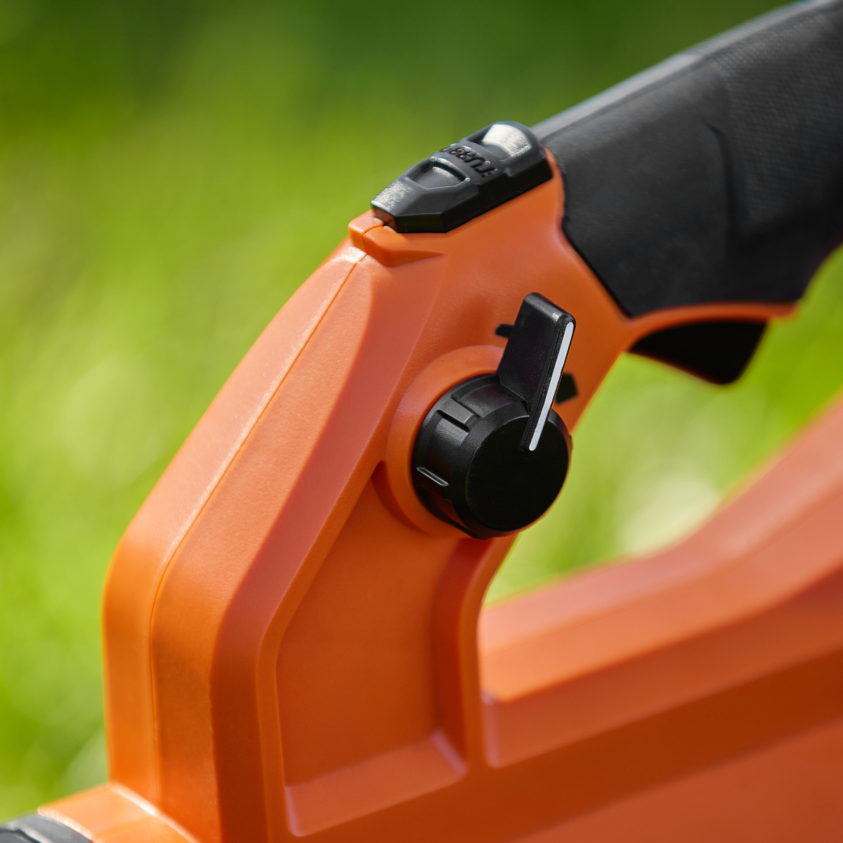 AEG 18V 8Ah Fusion Stealth Jet Blower Kit Australia