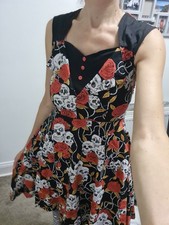 M Retro Dress With Roses And Sculls