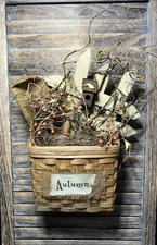 Weaved Basket Hanging Wall Pocket Autumn Fall Harvest Primitive Country Decor