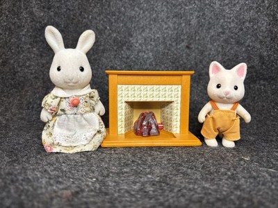 Vintage Sylvanian Families Calico Critters Rabbit, Cat Figures Fireplace Lot