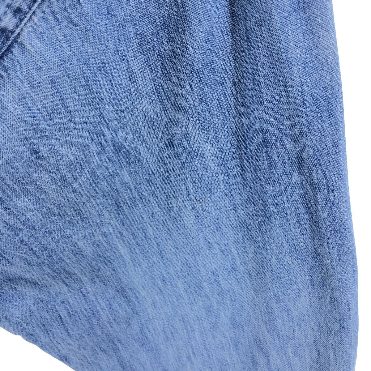 Foto 4 di 5