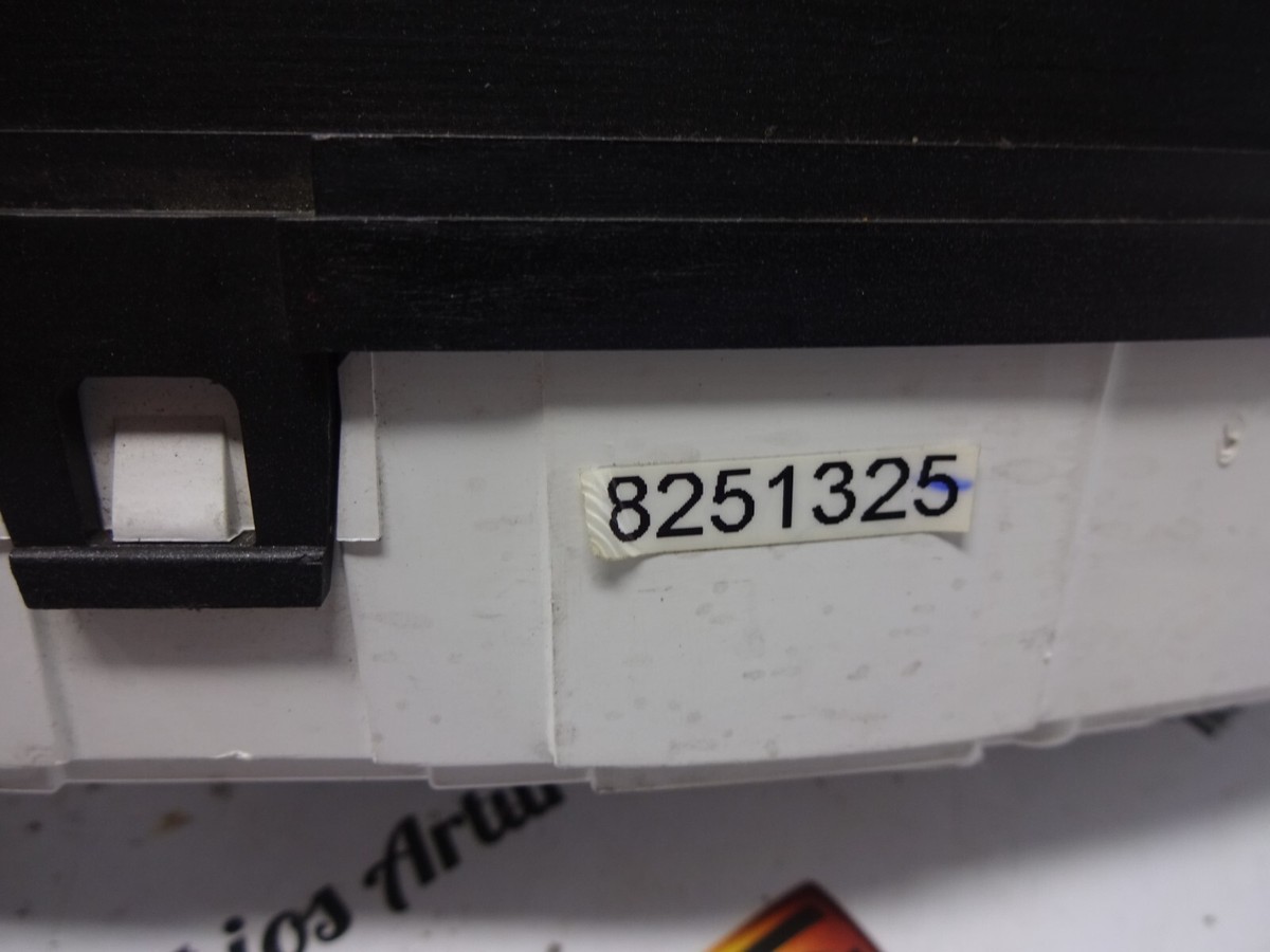 Control panel Volvo V70 S60 S80 8637993 8602471 8251325 69294-620T 