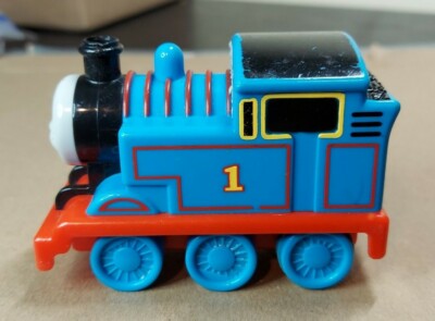 THOMAS THE TRAIN PULL BACK AND GO GULLANE MATTEL 2009 