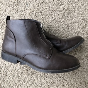 frye jolene ankle bootie