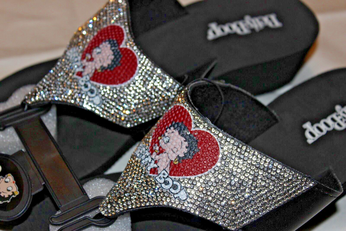 NEW BETTY BOOP WOMENS BLACK FLIP FLOP THONG WEDGES SILVER  display picture 2