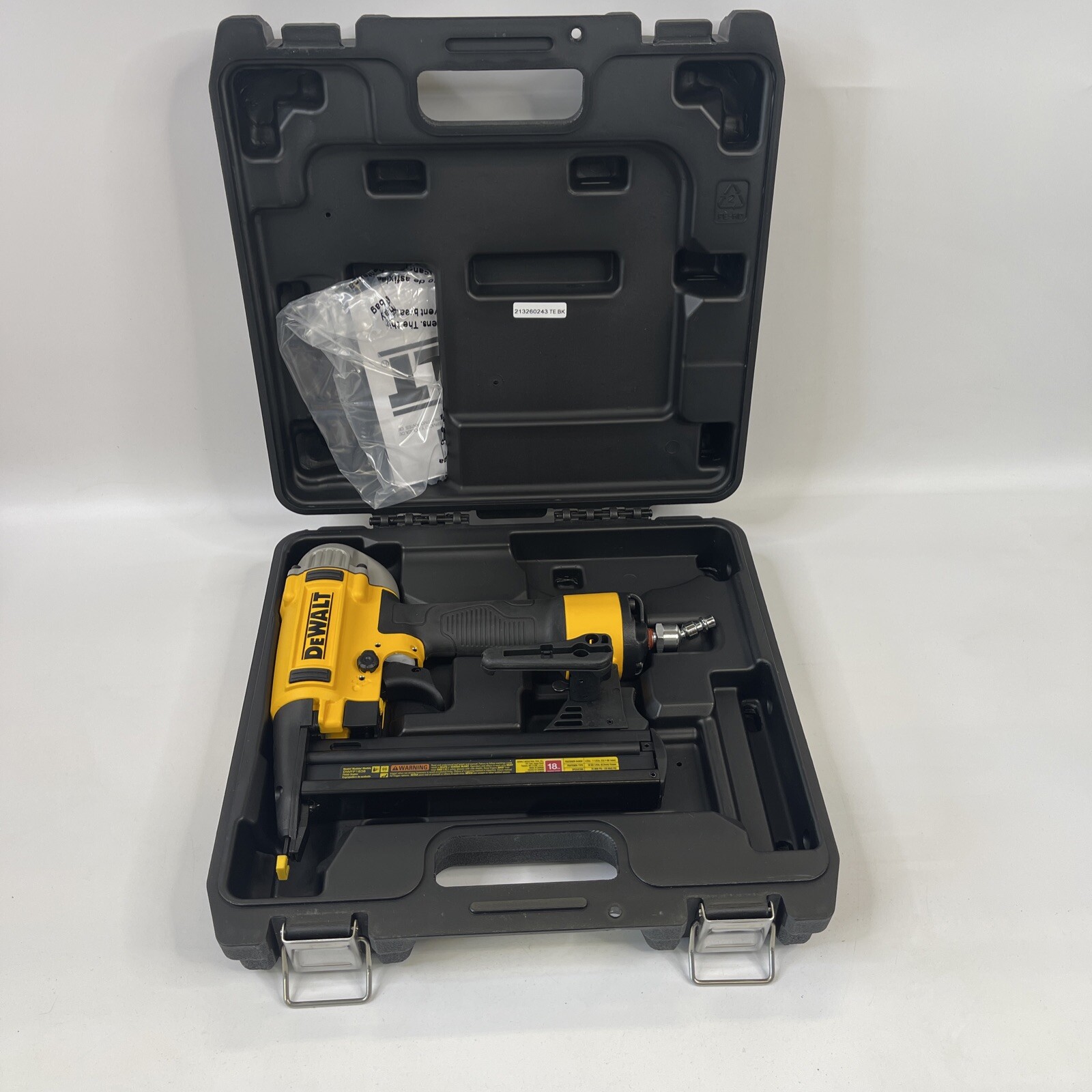 Dewalt Pneumatic 18 Gauge 1/4 in. Narrow Crown Stapler Hard Case included-image