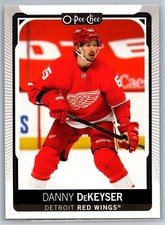 2021-22 O-Pee-Chee Danny DeKeyser Detroit Red Wings #171