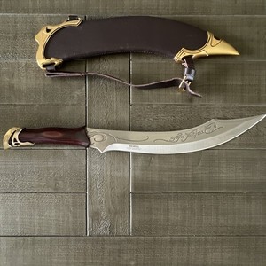 United Cutlery The Lord of the Rings Sting Replica Sword w/ Scabbard