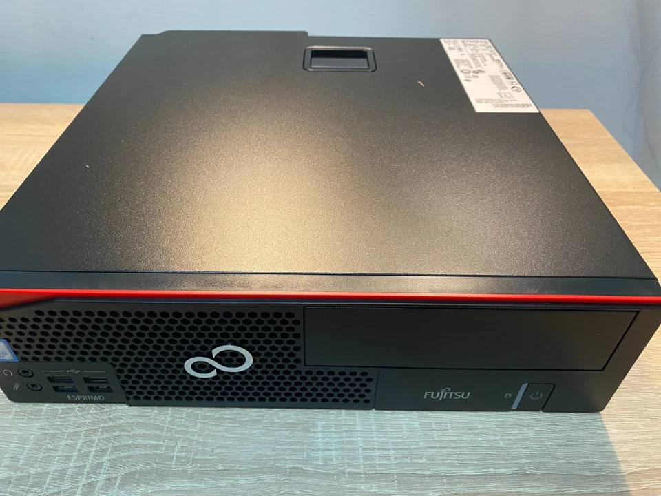 Top Business-PC Fujitsu Esprimo D538/E94+ SFF Pentium G5600 8 GB RAM 256 GB SSD - Bild 3 von 4