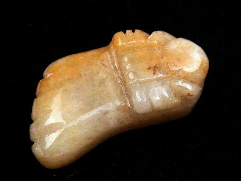 Nephrite Jade Hand Carved Pendant Sculpture Spider On Foot Shaped #05012601R