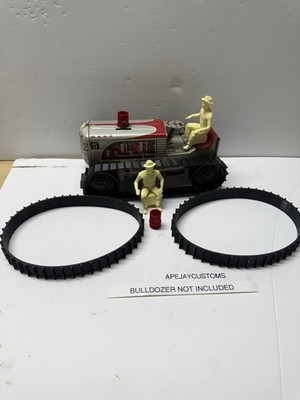 1 set tracks , 1 driver&stack  Marx Climbing Tractor Tin Litho  toy No 5 Dozer