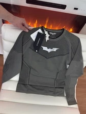 YOUNGLA BATMAN COMPRESSION LONG SLEEVE GREEN GREY/ BLACK Size LARGE NEW W TAGS