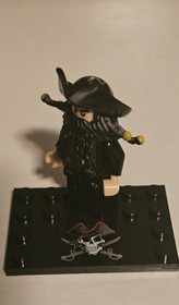 NEW Pirates Of The Caribbean Blackbeard Custom Lego Minifigure from 4195 4192